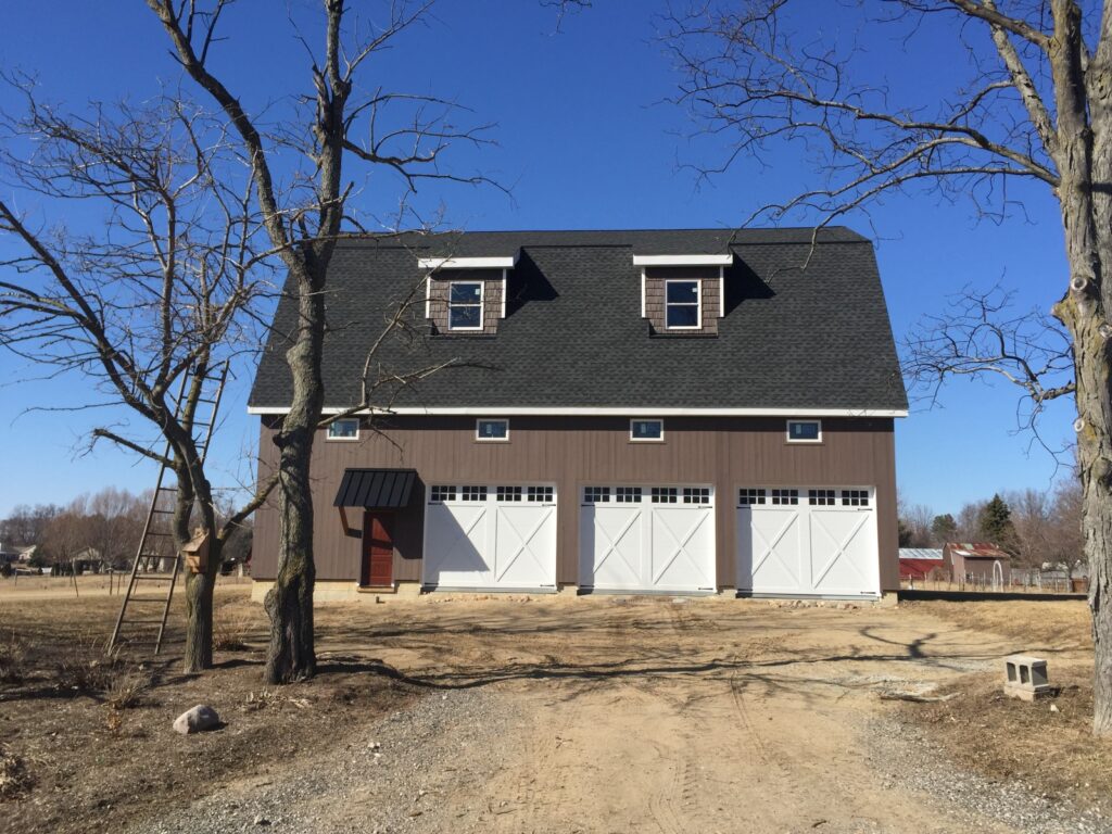 Gambrel 40×56-Barn-in-MI-206B-Home-Garage