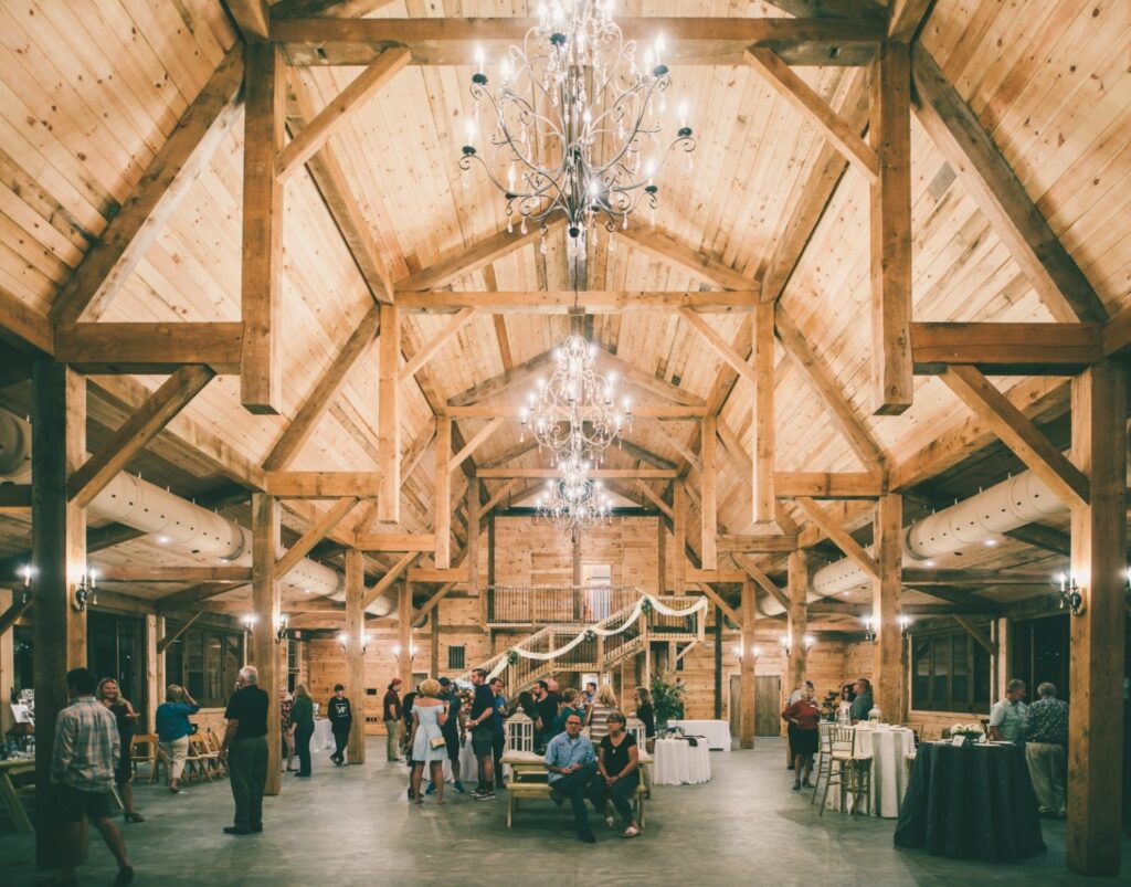 Gambrel with-Lean-To_s-68×98-in-SC-208L-Hammerbeam-Truss-Clear-Span-Event-Venue-Interior